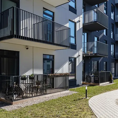 Amber Free Parking - Self Check In