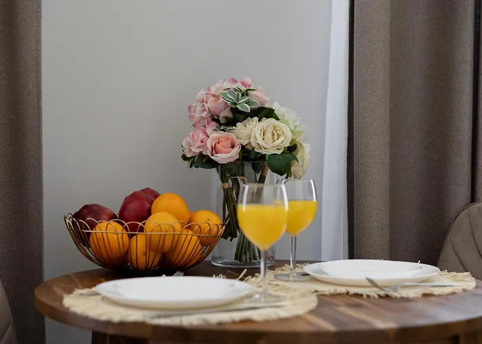 Amber Free Parking - Self Check In *